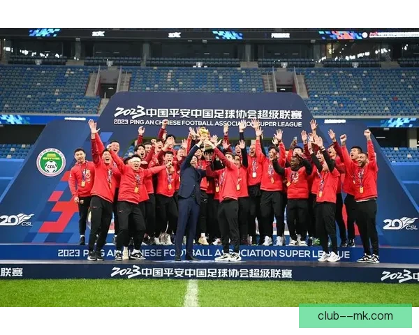 2026赛季中超上海海港引入克罗地亚国脚 力争再度冲击联赛冠军 2026赛季中超上海海港引入克罗地亚国脚 力争再度冲击联赛冠军